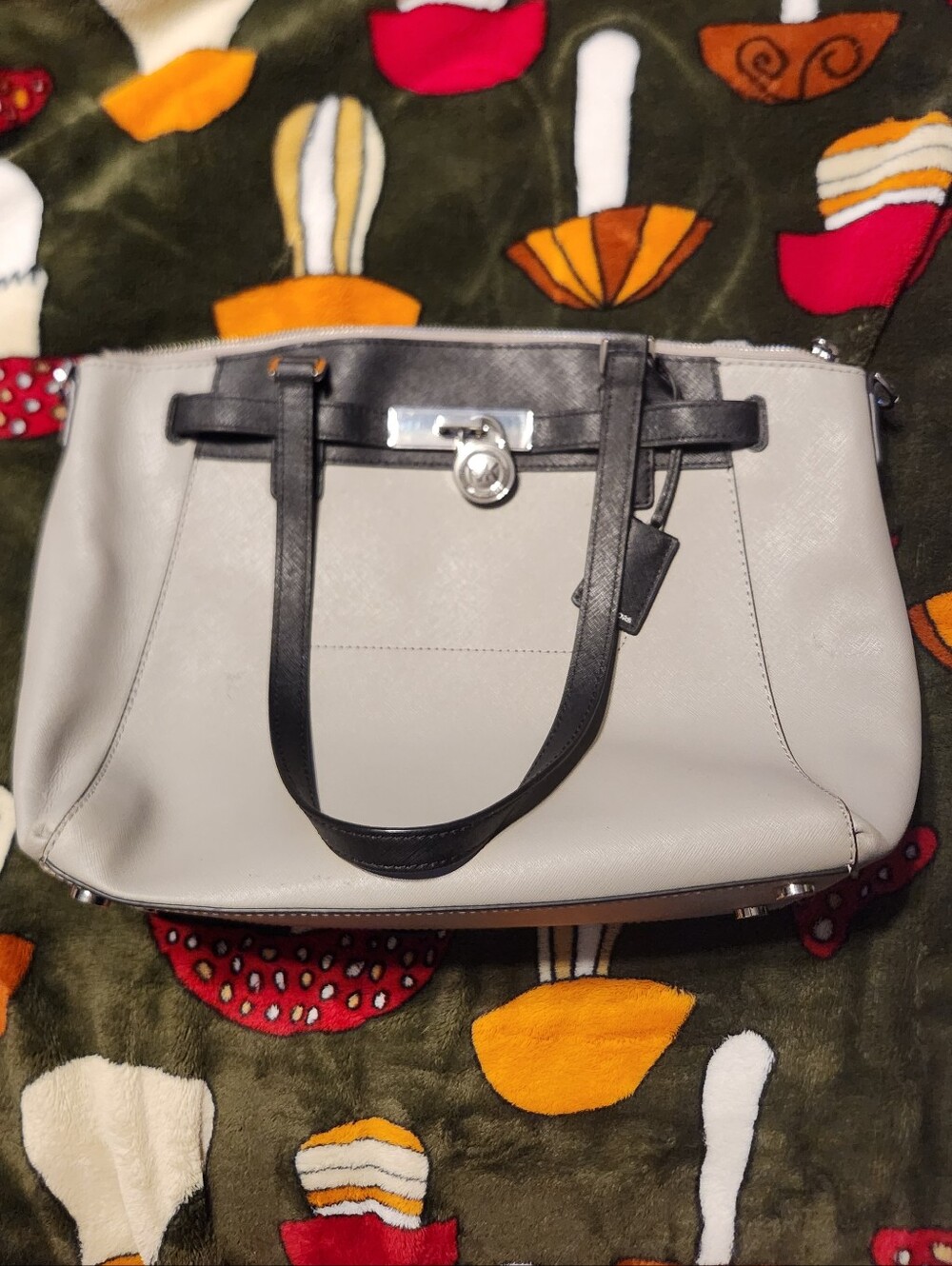 Michael Kors Light Gray Purse With Black Accent And Silver Michael Kors Charm